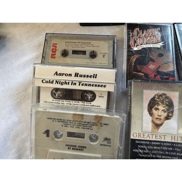 Classic Country 1970's/80's Cassette Tape Collection w/ Case, George Jones - Picture 14 of 14